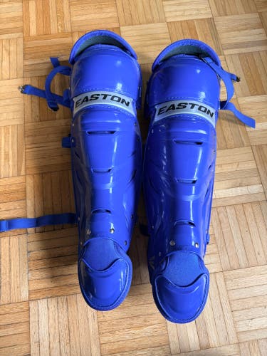 Easton Gametime Catcher's Leg Guard | 16"
