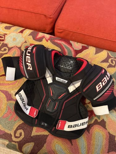 Large Junior Bauer NSX Shoulder Pads (Used)