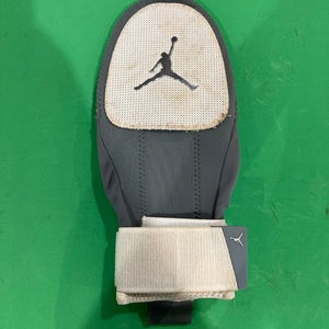 Jordan Fly Baseball Sliding Mitt | Gray