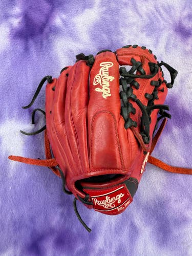 Red Rawlings Gold Glove Elite RH Outfield Baseball Glove 11.5" (Used)