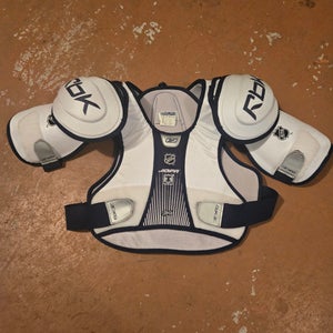 Men's Small Senior Reebok 3K Shoulder Pads (Used)