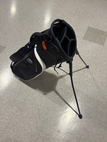 Blue Stitch Standing/Cart Bag (Used)