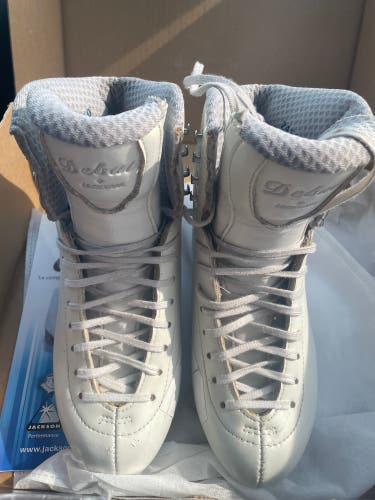 Jackson Ultima Debut Figure Skates boots ice Adult women’s 6.5 6.5w