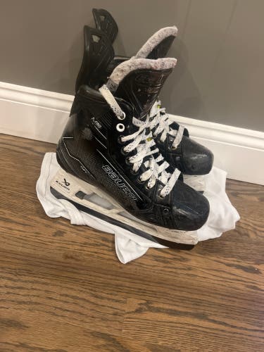 2024 Bauer Supreme M50 Pro Hockey Skates Wide Width 7.5 (Used)