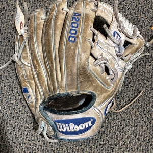 Wilson A2000 DP15 RH Infield Baseball Glove 11.5" (Used)