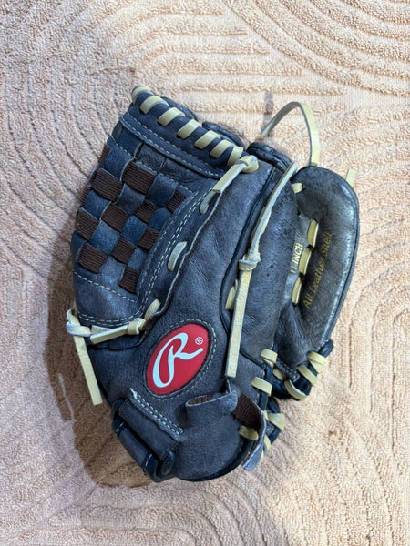 Brown Rawlings Highlight Series RH Baseball Glove 11" (Used)