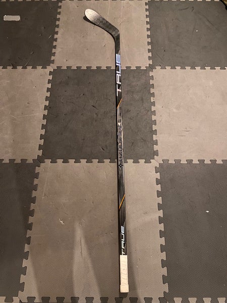 Senior True HZRDUS 9x4 Left Hand Hockey Stick T28 85 Flex (Used)