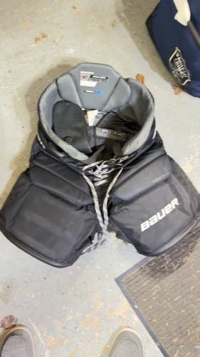 Intermediate Small 2023 Bauer Elite Hockey Goalie Pants (Used)