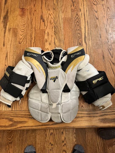Large Vaughn Epic 8400 Goalie Chest Protector Pro Stock (Used)