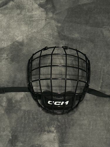Medium CCM FM580 Full Cage (New)