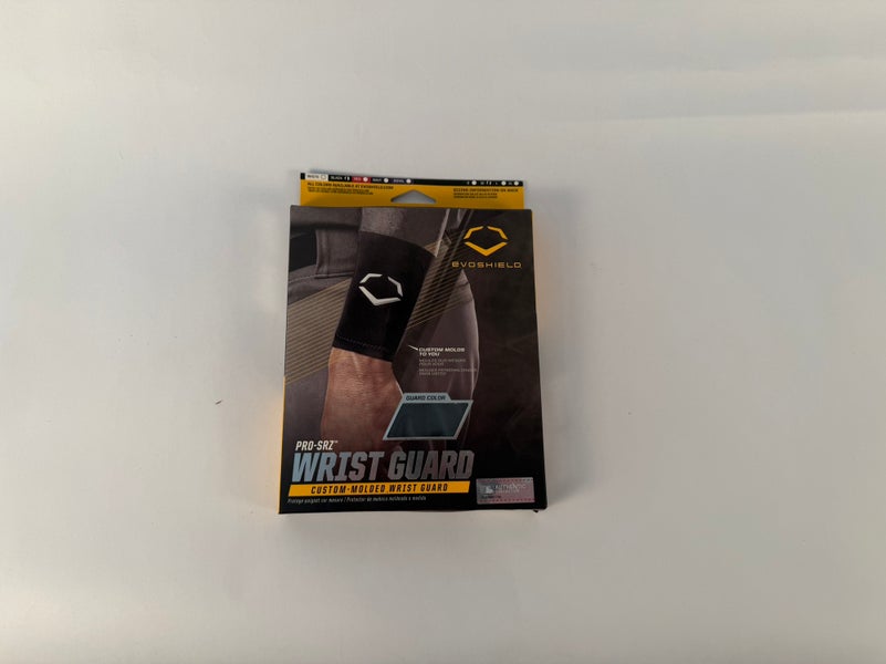 Black Medium EvoShield Wrist Guard M
