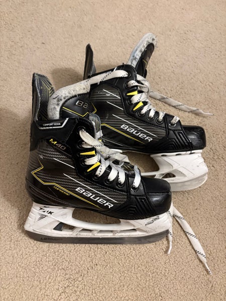 Bauer Supreme M40 Hockey Skates Regular Width Size 1 (Used)