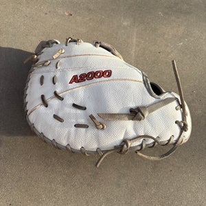Wilson A2000 RH First Base Softball Glove 12.5" (Used)