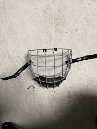 Medium Bauer Profile II Facemask (Used)