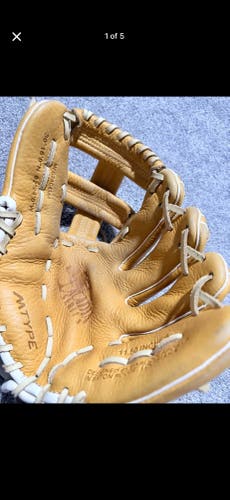 Marucci RH Baseball Glove 11.5" (Used)