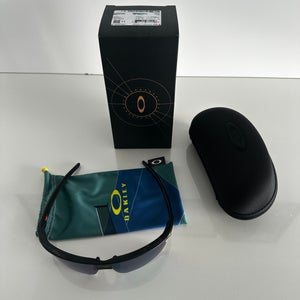 Oakley Bisphaera Prizm Road Jade - Not new but barely used