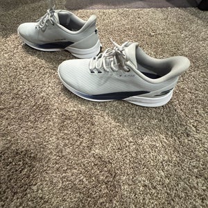 Men's Size M 12.5 (W 13.5) Skechers Golf Shoes (Used)