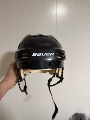 Large Bauer 4500 Helmet (Used)