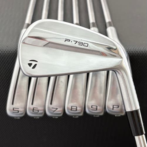 TAYLORMADE P790 2025 IRON SET 4-P