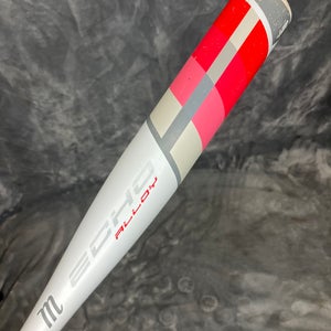 White Marucci Bat (-12) Alloy 15 oz 27" (Used)