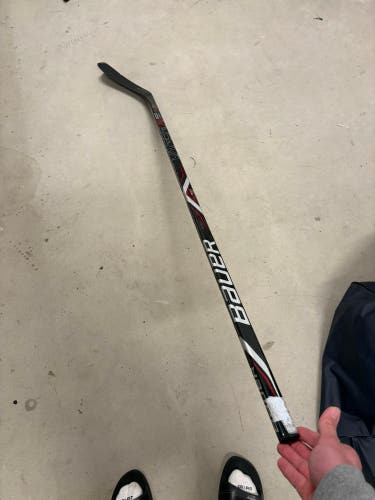 Senior Bauer Vapor X900 Lite Left Hand Hockey Stick P88 77 Flex (Used)