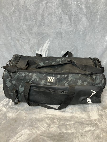 Black Marucci Duffle Bag 25”x12”x11” (Used)
