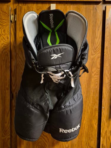 Men's Senior Small Reebok 16K Hockey Pants Pro Stock (Used)