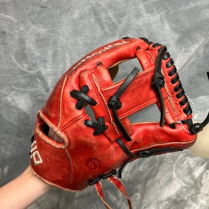Red Nokona SKN RH Infield Baseball Glove 11.5" (Used)