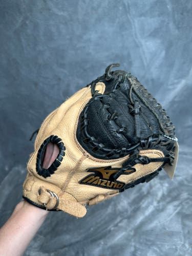 Brown Mizuno Power Close RH Catcher's Baseball Glove 32.5" (Used)