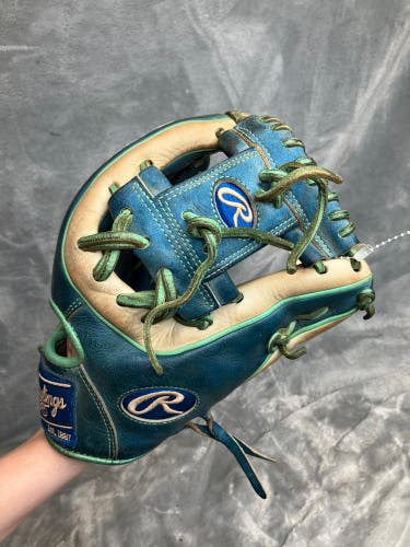 Blue Rawlings Heart of the Hide RH Infield Baseball Glove 11.5" (Used)