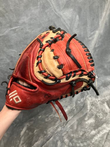 Red Nokona SKN RH Catcher's Baseball Glove 33.5" (Used)