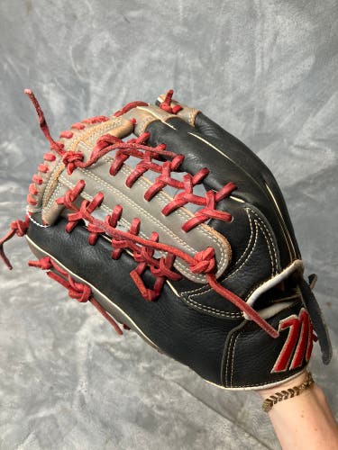 Black Marucci Vermilion LH Outfield Baseball Glove 11.75" (Used)