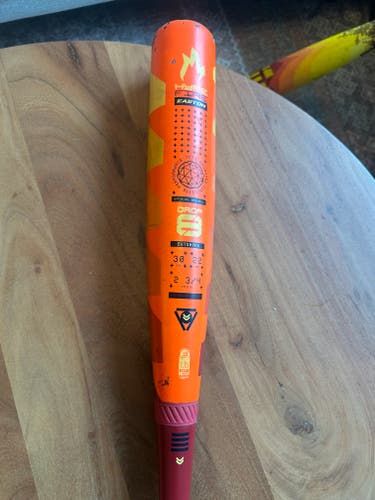 2025 Easton Hype Fire Composite USSSA Certified Bat (-8) 22 oz 30" (Used)
