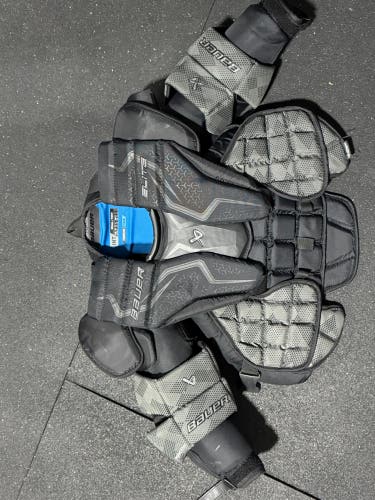 Small Bauer Elite Goalie Chest Protector (Used)