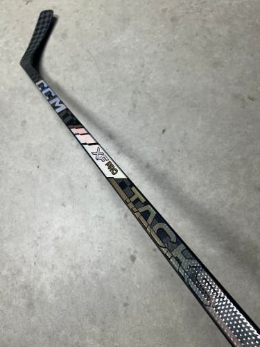 90 Flex Pro Kane Curve Senior CCM XF Pro Right Hand Hockey Stick (New) Pro Stock