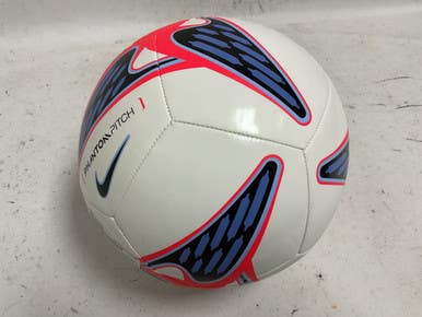 Used Nike PHANTOM PITCH Size 5 Soccer Ball White/Royal/Red 11855-S000200280