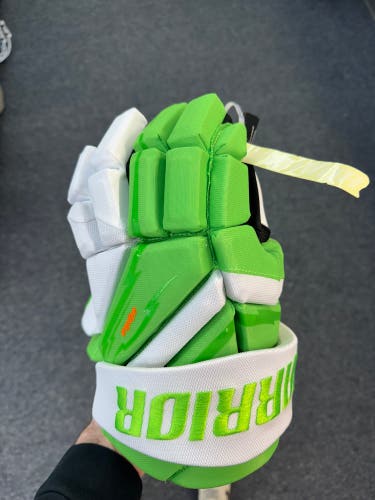 Warrior Alpha LT Deluxe Gloves
