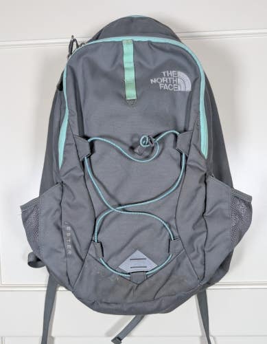 THE NORTH FACE Jester Everyday Laptop Backpack Grey Hiking School Travel