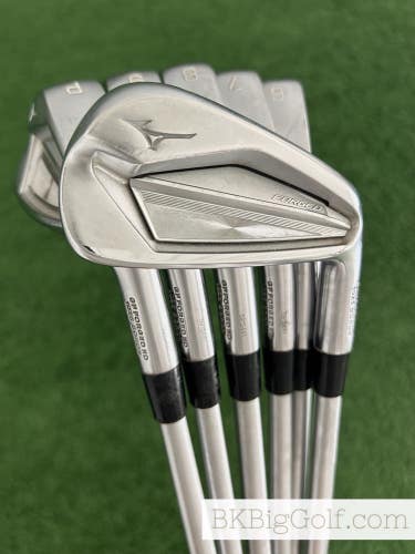 Mizuno JPX 919 Forged Iron Set 5-P / KBS Tour C-Taper 120 Stiff