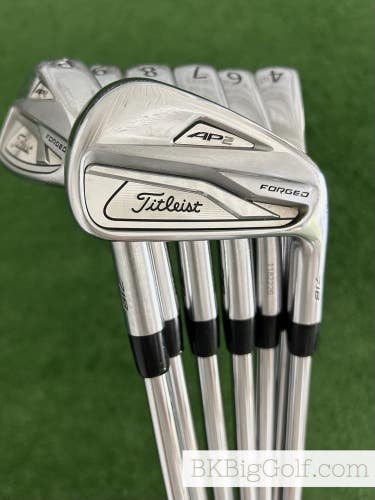 Titleist AP2 718 Forged Iron Set 4-P / True Temper AMT White Stiff
