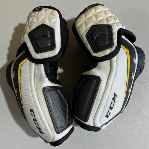 CCM Ultra Tacks Pro Elbow Pads Senior Medium Pro Stock (Used) 52975
