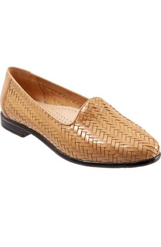Trotters Liz III Flat Women 7.5WW Bone Herringbone Leather Slip On Shoes VER1525