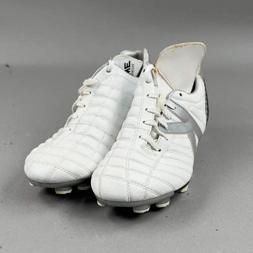 Kelme Leather Size 6.5 Soccer Cleats