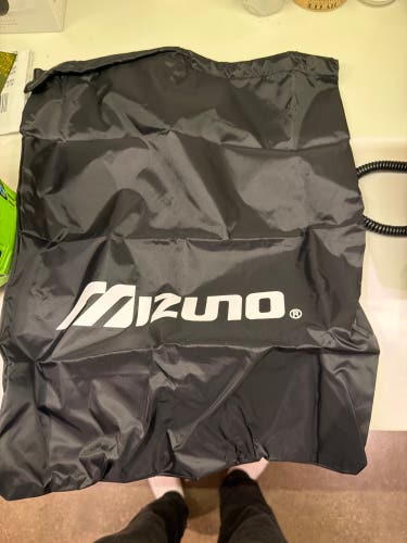 Black Adult Unisex Small / Medium Mizuno Day Pack (New)