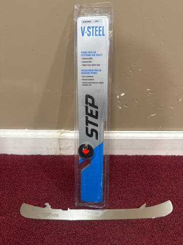 Bauer Step  VXL Steel (New) Item#PSFLV