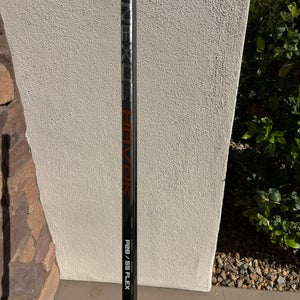 Intermediate Bauer Nexus Havok Right Handed Hockey Stick P28 55 Flex (Used)