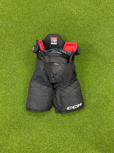 Men's Senior Small CCM Hockey Pants (Used)