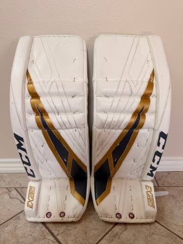 34”+2 CCM Extreme Flex 4 Pro Return Goalie Legs Pads - Dansk