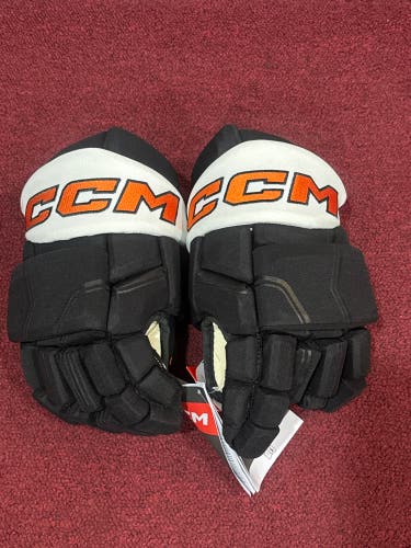 Philadelphia Flyers CCM HGQL Gloves 14" Pro Stock (New) Item#LHQLN