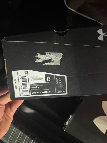 Men's Size M 12.0 (W 13.0) Under Armour Blur Pro (New)